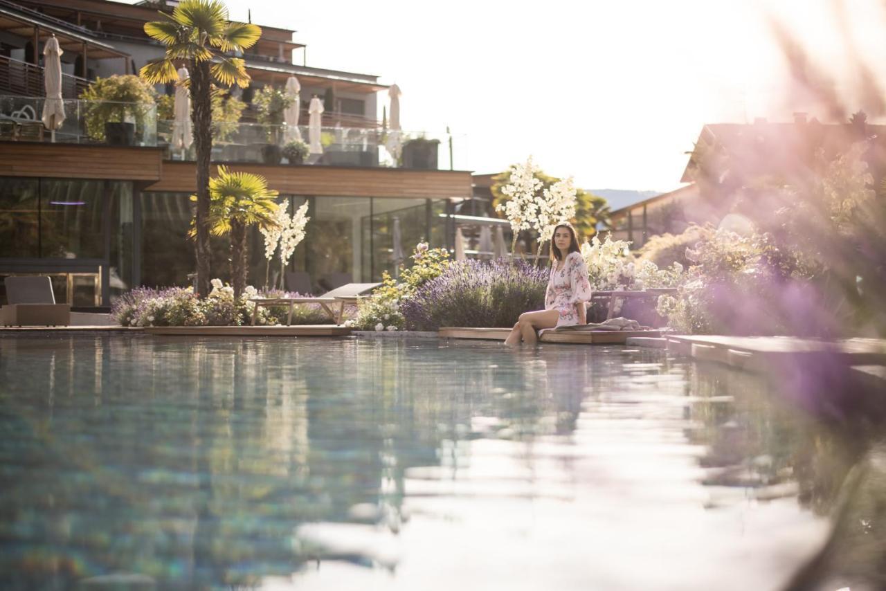 Alpiana - Green Luxury Dolce Vita Hotel Vollan Exteriör bild